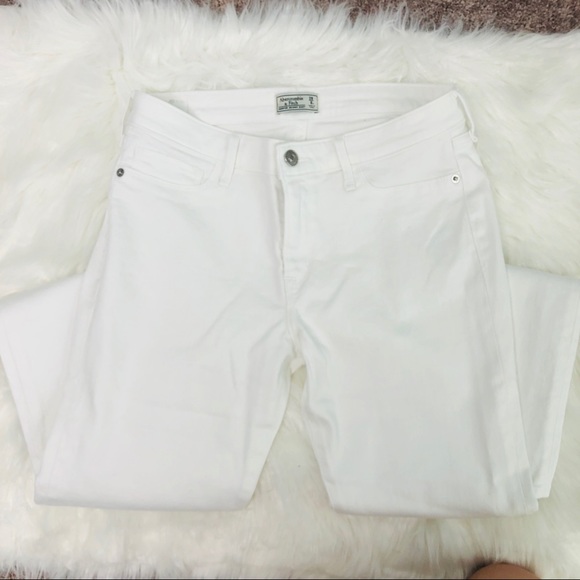 Abercrombie Low Rise Bootcut White Jeans | 28/6S - Picture 2 of 6